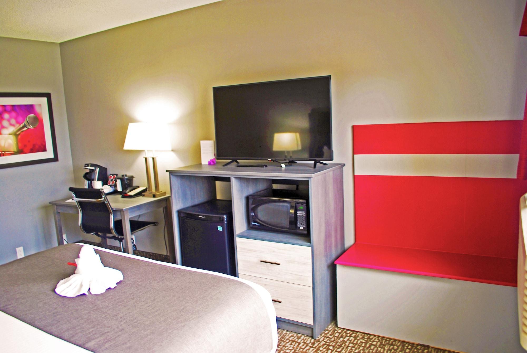 Ramada By Wyndham Edmonton Yellowhead Nw מראה חיצוני תמונה