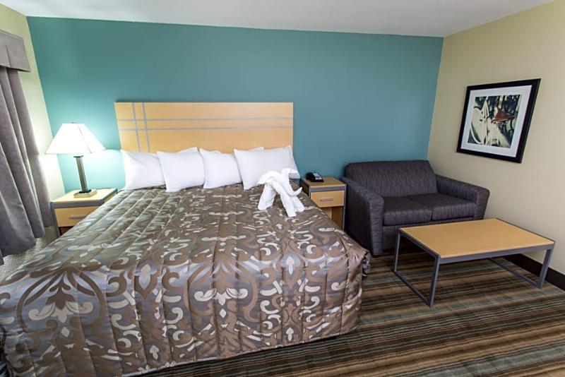 Ramada By Wyndham Edmonton Yellowhead Nw מראה חיצוני תמונה